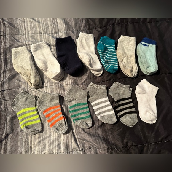 3T Lot - Picture 2 of 7